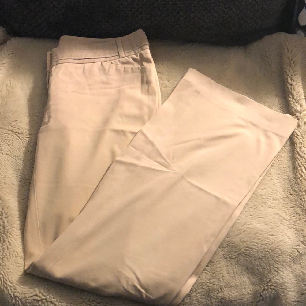🔹4 for $30 Size 4 The Limited Drew Fit Khakis